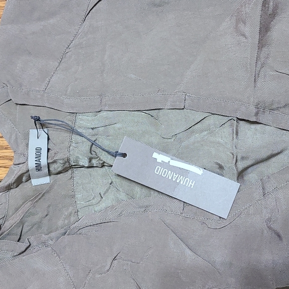 Humanoid Dress - Picture 3 of 4